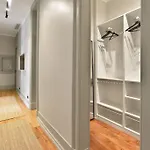 Big Stunning Apartment