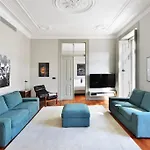 Big Stunning Apartment
