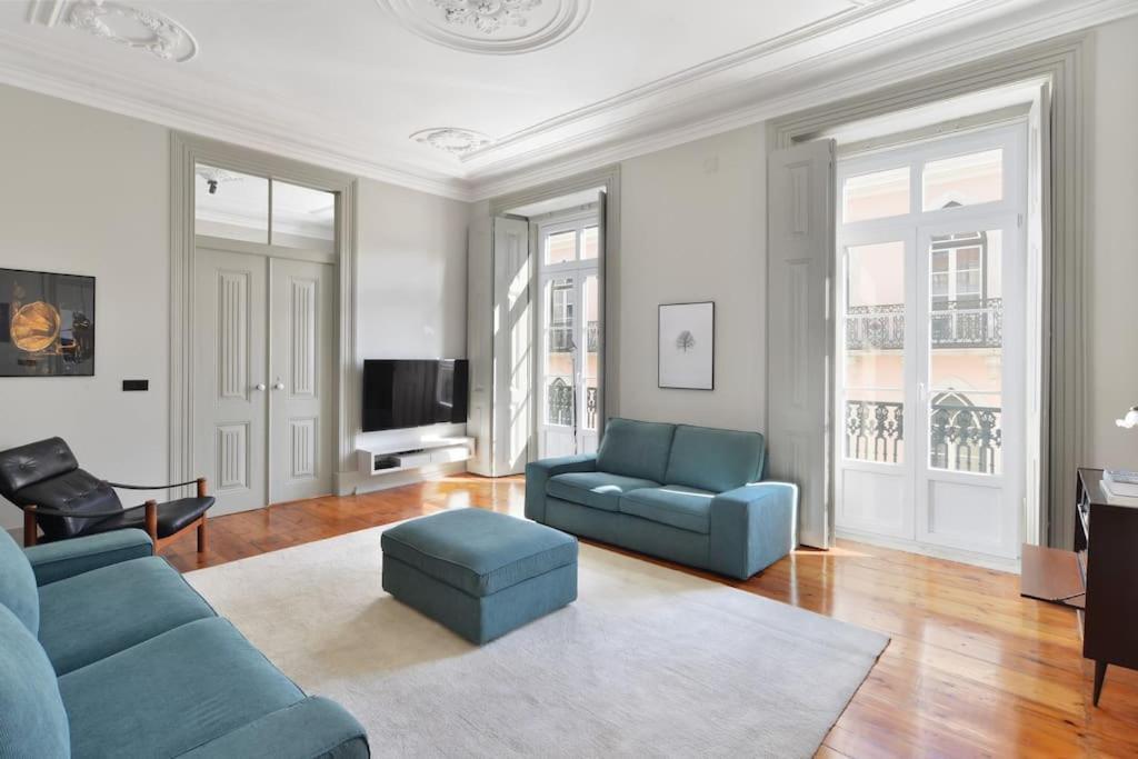 Apartment Big Stunning Lissabon